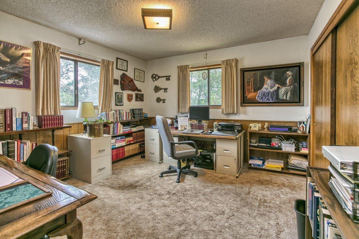 12916 Table Rock Road White City, OR 97503 - Photo 23 of 35 Additional Photo
