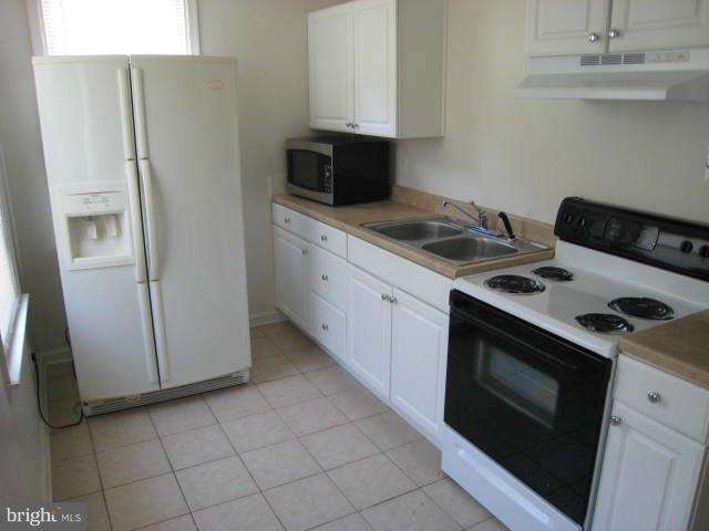 6109 York Road Baltimore, MD 21212 - Photo 12 of 17 2nd Fl Kitchen