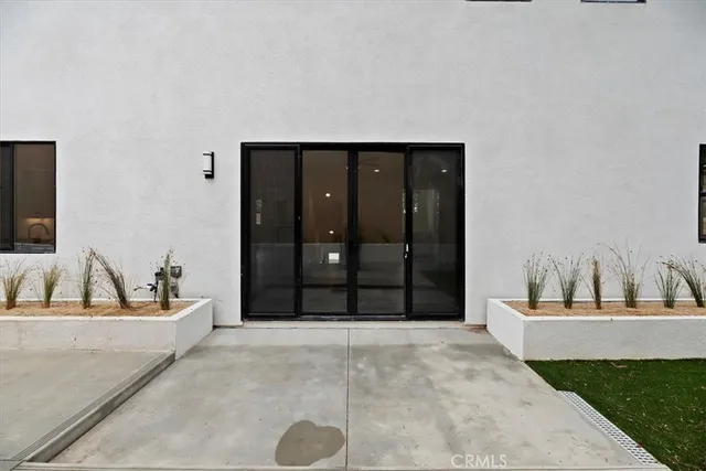 $1,929,999 | 943 North Avenue 66, Los Angeles, CA 90042