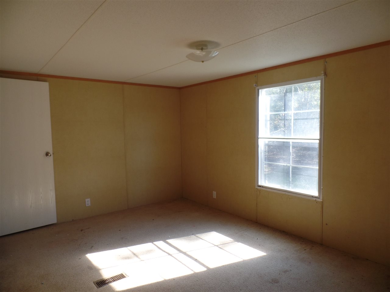 5040 B Concord Road Bascom, FL 32423 - Photo 12 of 12