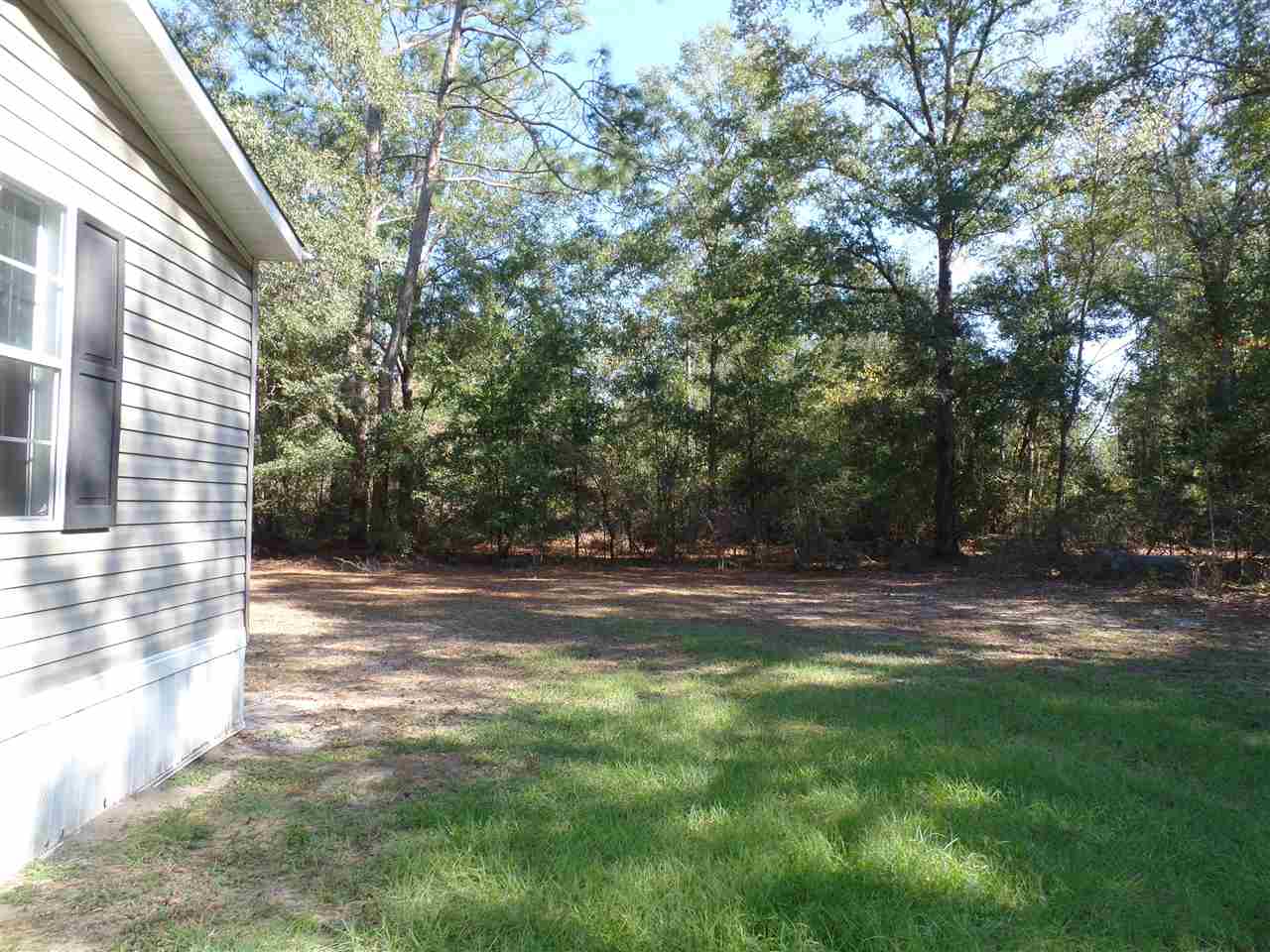5040 B Concord Road Bascom, FL 32423 - Photo 2 of 12