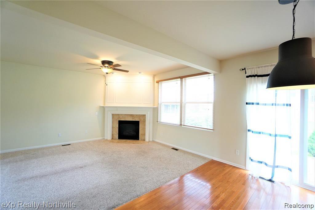 28385 Declaration Drive Novi, MI 48377 - Photo 6 of 21