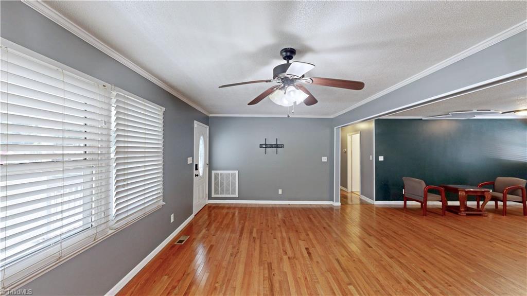 5802 Mendenhall Road Archdale, NC 27263 - Photo 9 of 37