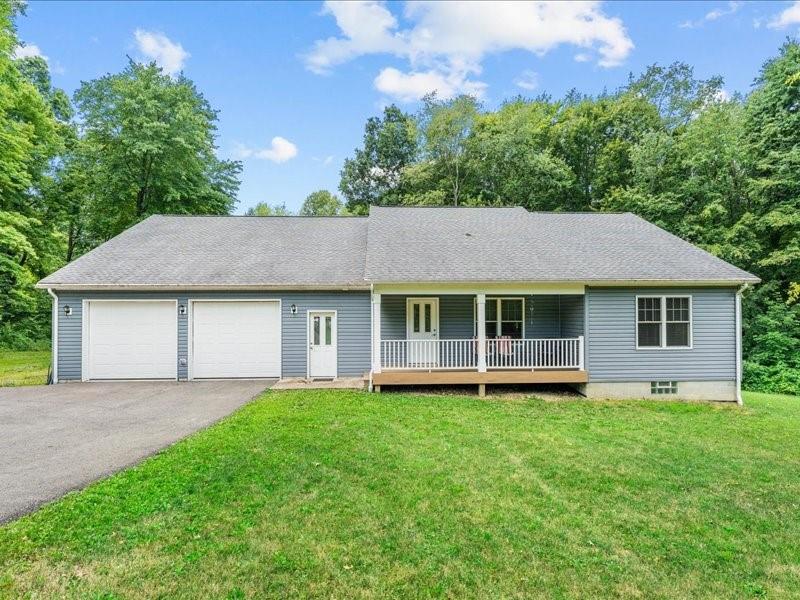 176 Romain Road Pulaski, PA 16143 - Photo 1 of 23 Gallery Image 1