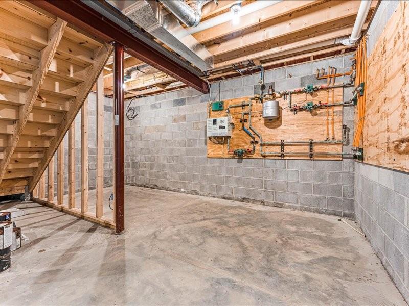 176 Romain Road Pulaski, PA 16143 - Photo 18 of 23 Gallery Image 18