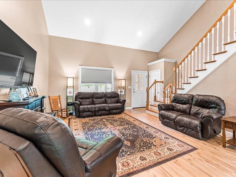 176 Romain Road Pulaski, PA 16143 - Photo 3 of 23 Gallery Image 3