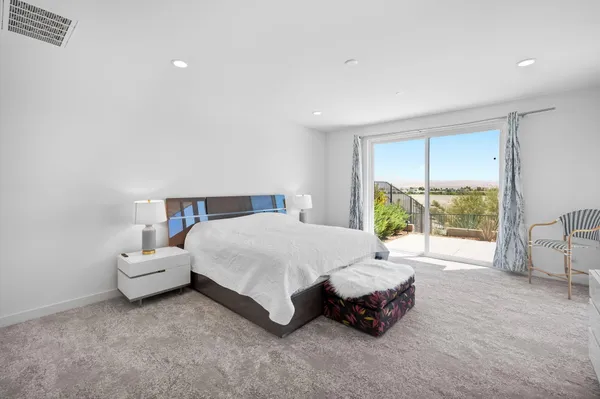 $7,500 | 3618 Taylor Drive, Palm Springs, CA 92262