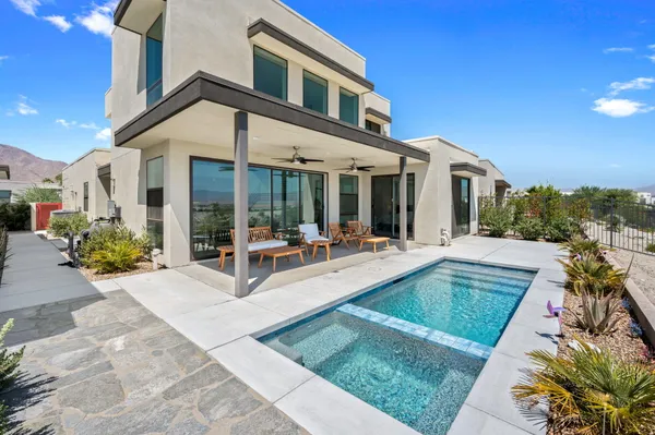 $7,500 | 3618 Taylor Drive, Palm Springs, CA 92262