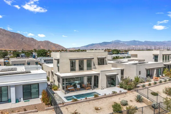 $7,500 | 3618 Taylor Drive, Palm Springs, CA 92262
