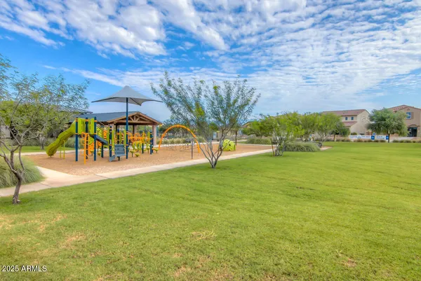 $425,000 | 6717 East Via Arroyo Largo, Tucson, AZ 85756