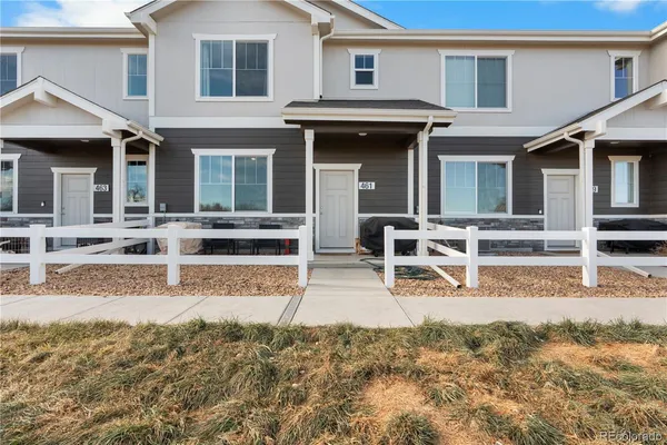 $425,000 | 461 Condor Way, Johnstown, CO 80534