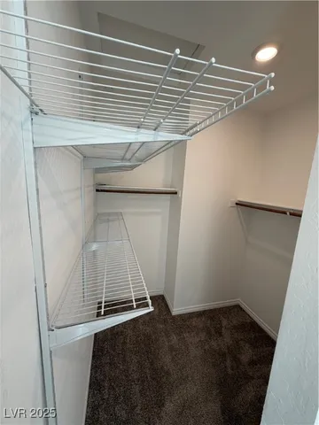 $1,945 | 20 Barbara Lane, Unit 32, Las Vegas, NV 89183
