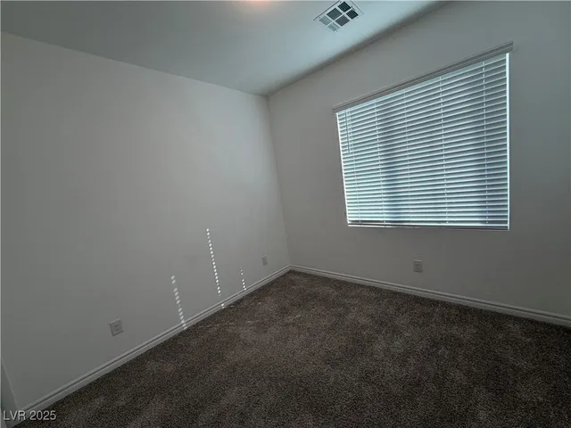 $1,945 | 20 Barbara Lane, Unit 32, Las Vegas, NV 89183