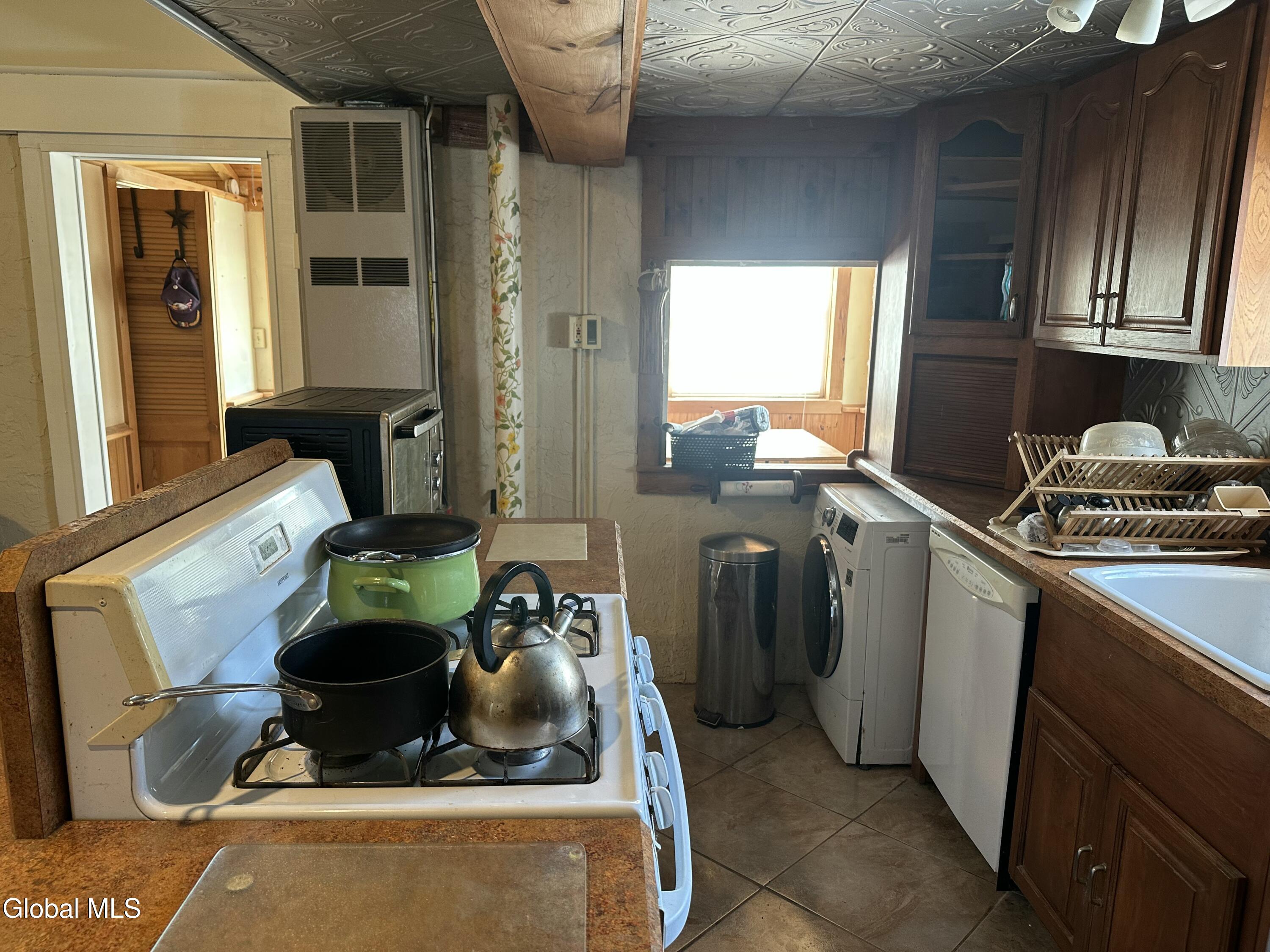 531 Sullivan Way Jackson, NY 12816 - Photo 12 of 18 IMG_5674