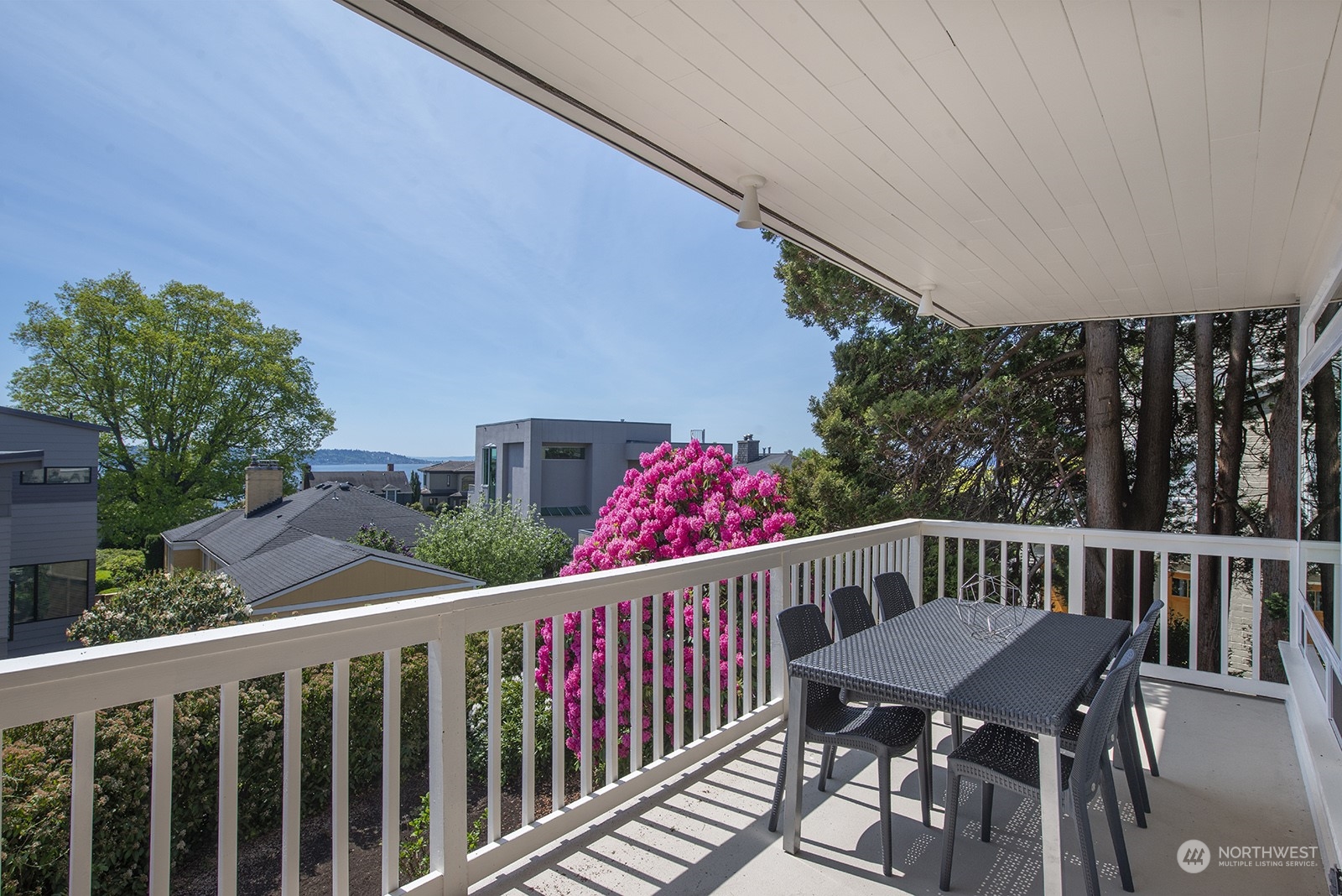 3513 West Howe Street Seattle, WA 98199 - Photo 10 of 39 a view of a deck yard outdoor seating