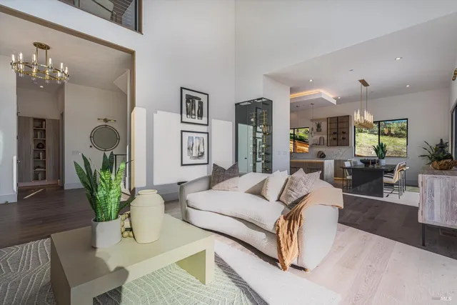 $3,850,000 | 1580 Clear Ridge Drive, Healdsburg, CA 95448