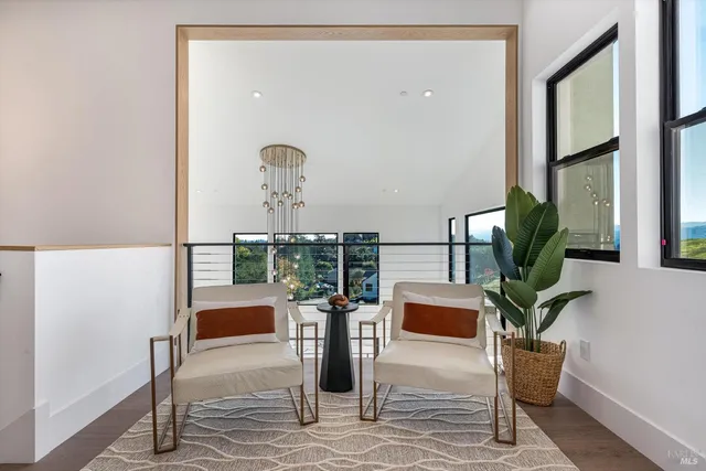 $3,850,000 | 1580 Clear Ridge Drive, Healdsburg, CA 95448