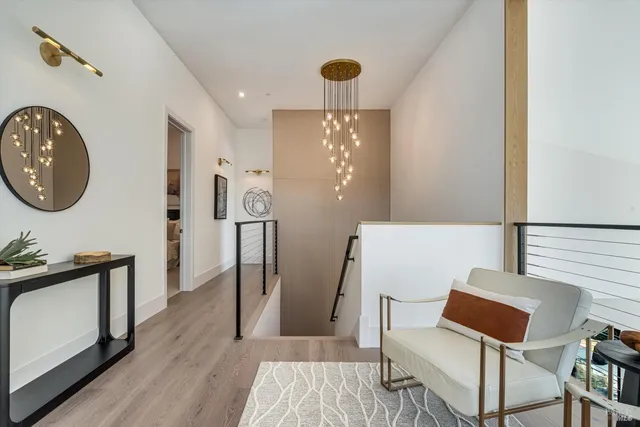 $3,850,000 | 1580 Clear Ridge Drive, Healdsburg, CA 95448