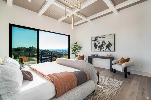 $3,850,000 | 1580 Clear Ridge Drive, Healdsburg, CA 95448