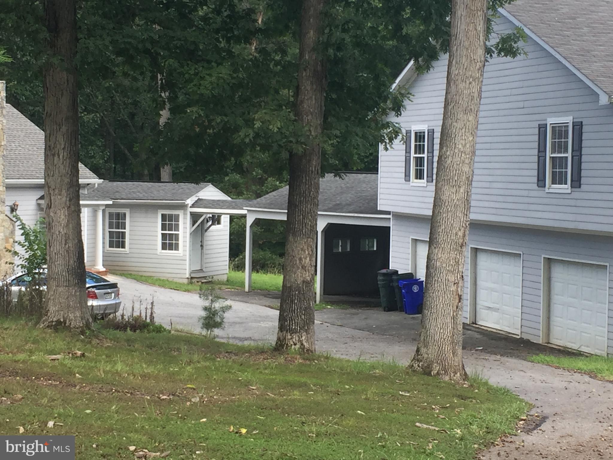 14801 River Road Rockville, MD 20854 - Photo 2 of 30 Exterior (General)