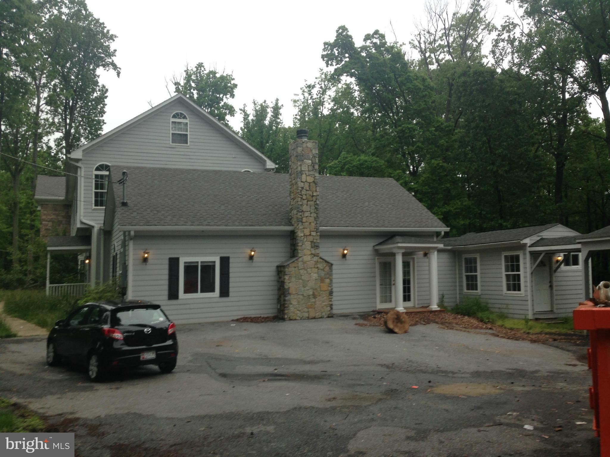 14801 River Road Rockville, MD 20854 - Photo 4 of 30 Exterior (General)