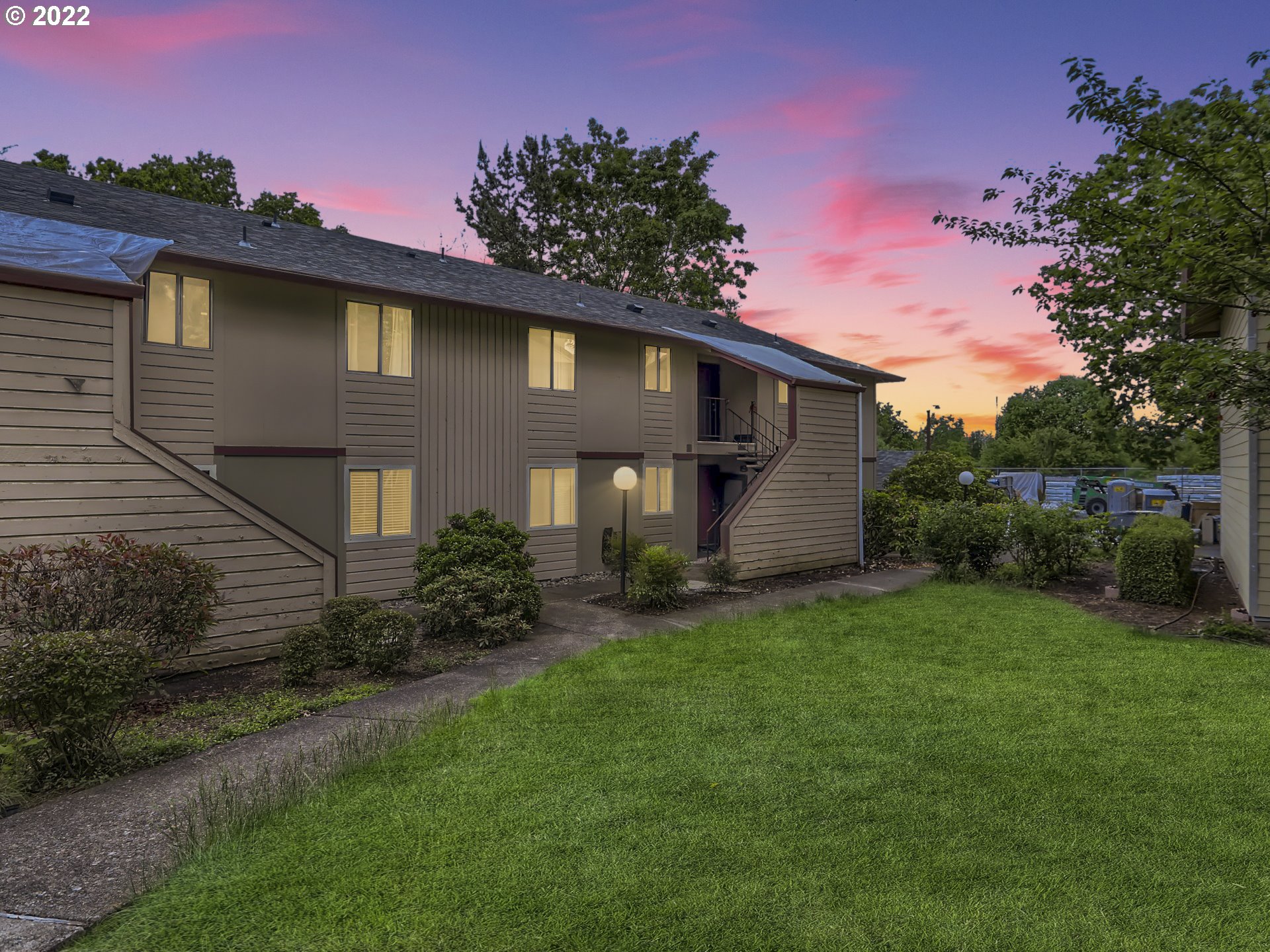 12604 Northwest Barnes Road, Unit 6 Portland, OR 97229 - Photo 1 of 9 Gallery Image 1