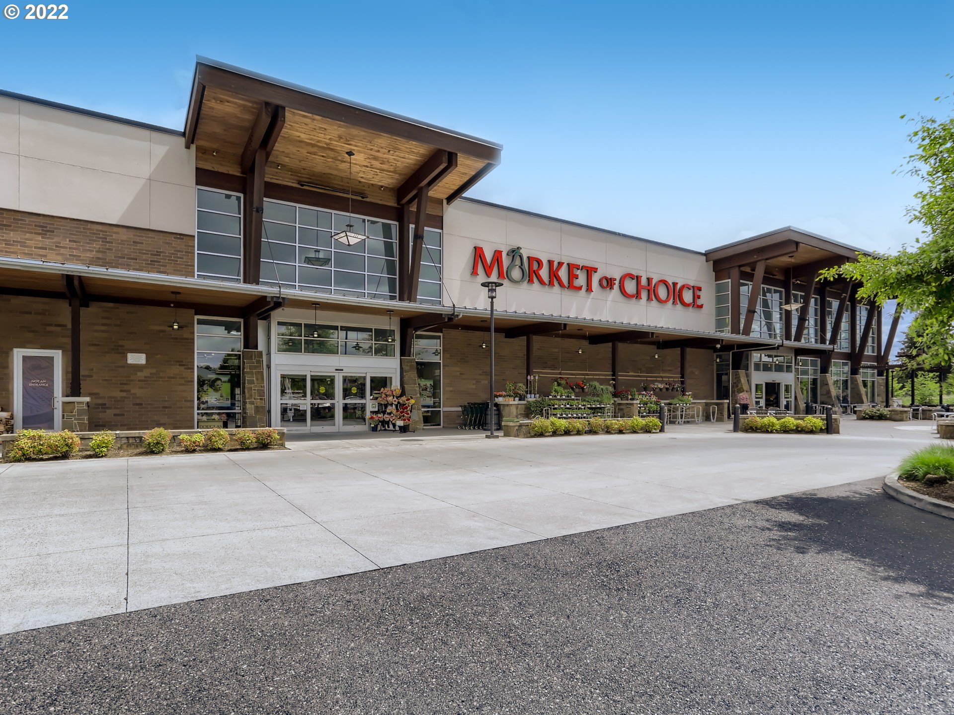 12604 Northwest Barnes Road, Unit 6 Portland, OR 97229 - Photo 7 of 9 Gallery Image 7