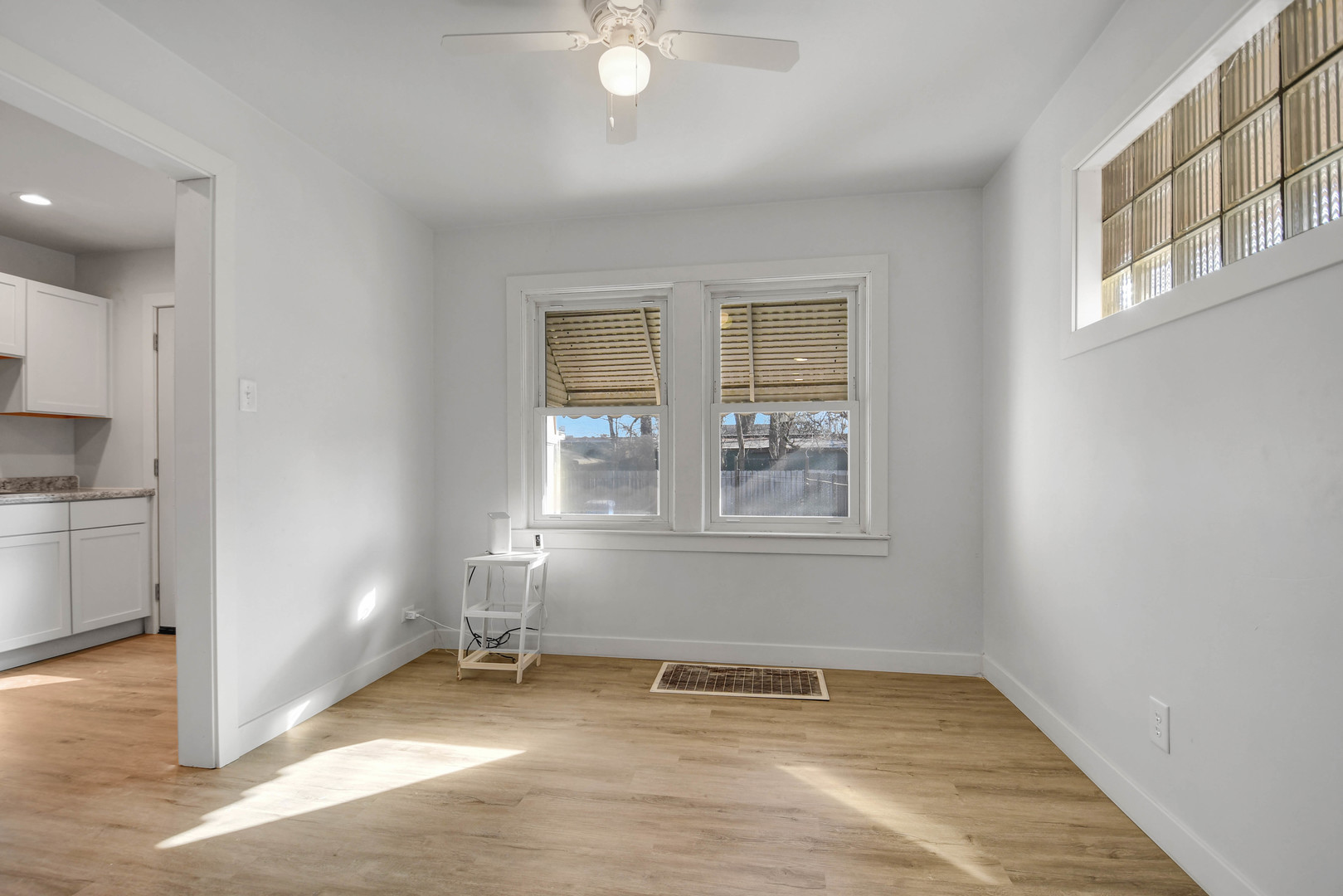 10313 South Church Street Chicago, IL 60643 - Photo 9 of 27 a view of an empty room with a window