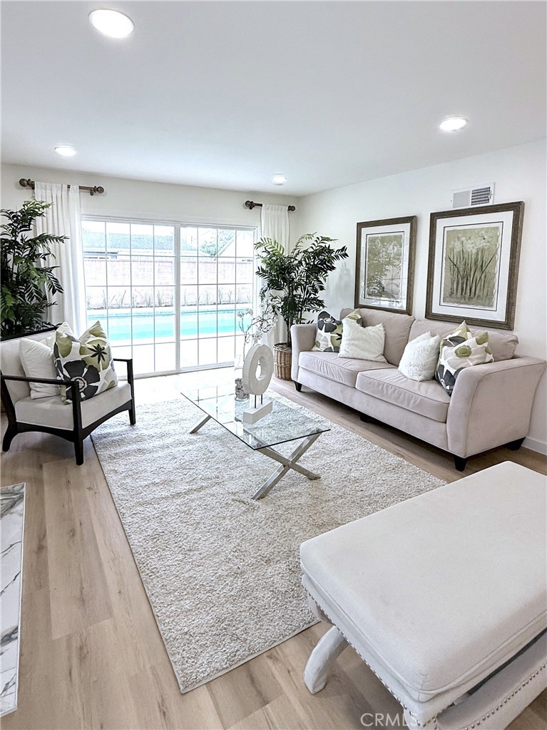 962 East Citrus Edge Street Azusa, CA 91702 - Photo 5 of 24