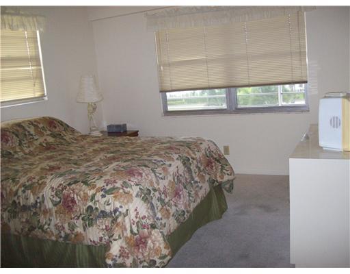 80 Suffolk B, Unit 80 Boca Raton, FL 33434 - Photo 6 of 8 Additional Photo