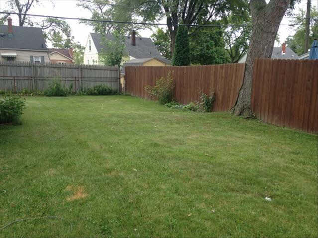 853 Winston Drive Monroe, MI 48161 - Photo 3 of 12 20419819-2.JPG