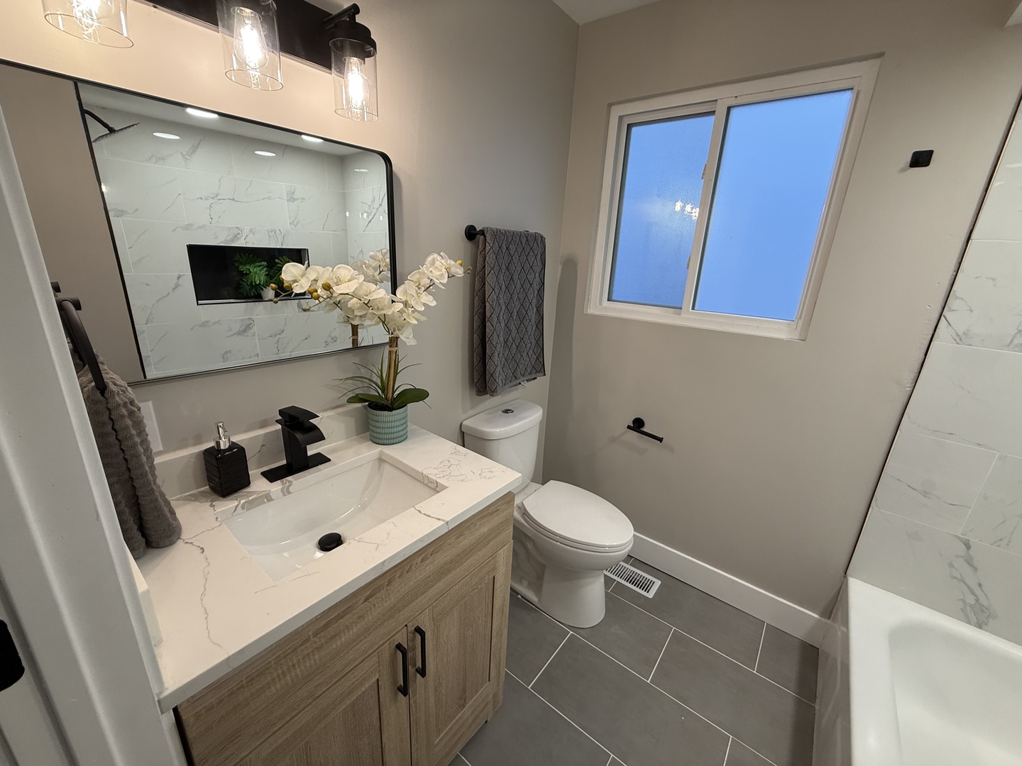 304 West 111th Street Chicago, IL 60628 - Photo 14 of 24