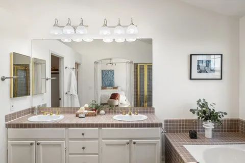 $2,788,000 | 822 Seal Pointe Drive, Redwood City, CA 94065