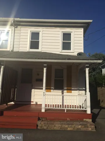 $2,500 | 45 Central Avenue, Berwyn, PA 19312