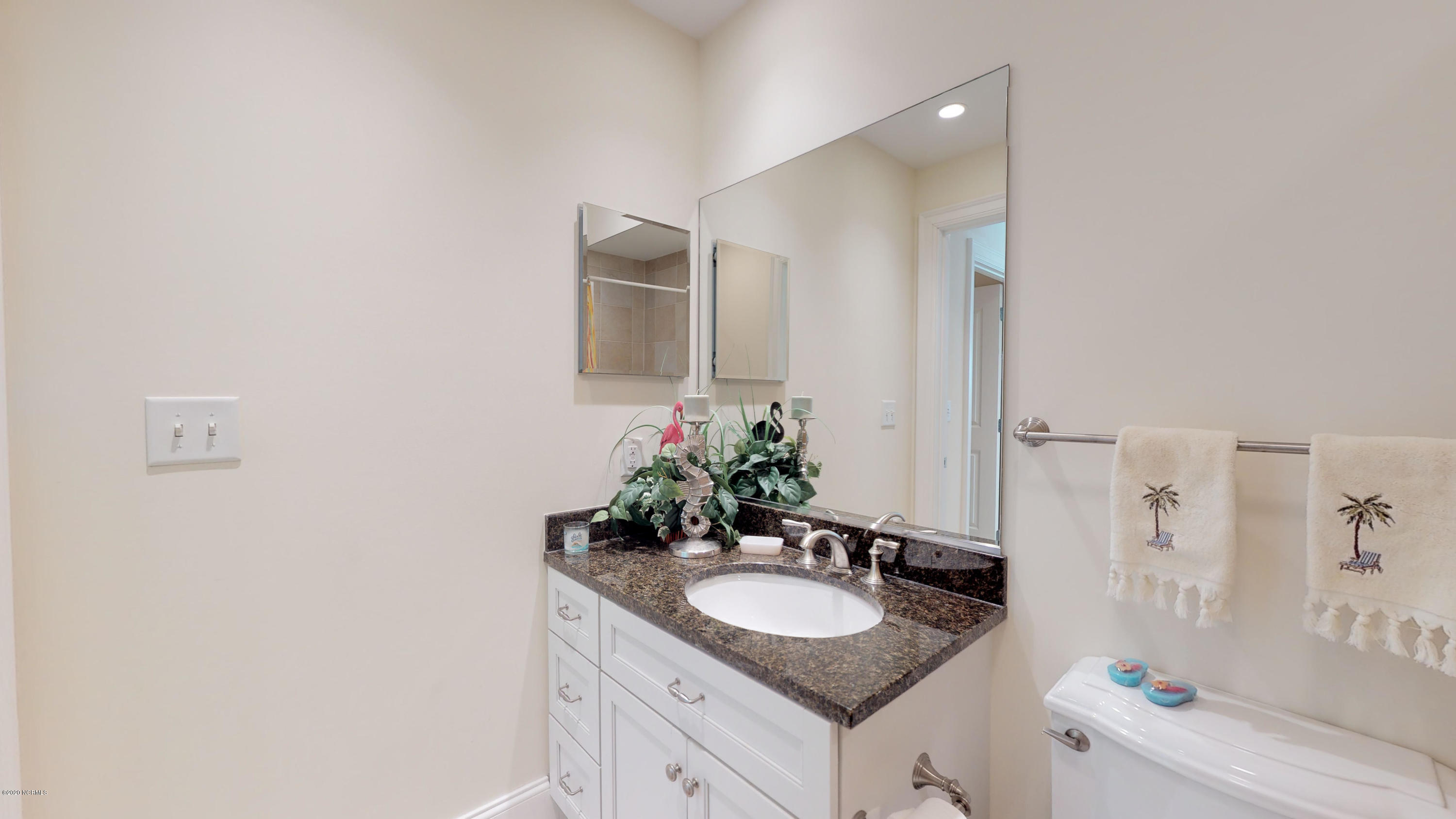 1435 Salter Path Road, Unit M3 Indian Beach, NC 28512 - Photo 24 of 40 Main Bathroom
