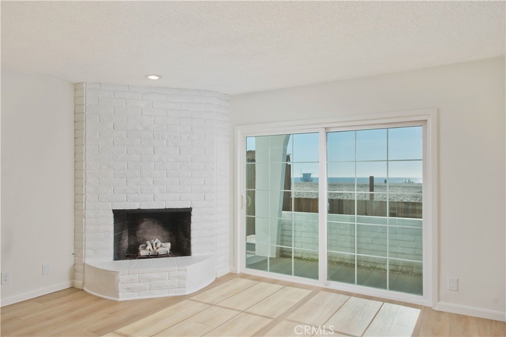 3407 Ocean Front Walk, Unit B Marina del Rey, CA 90292 - Photo 1 of 16