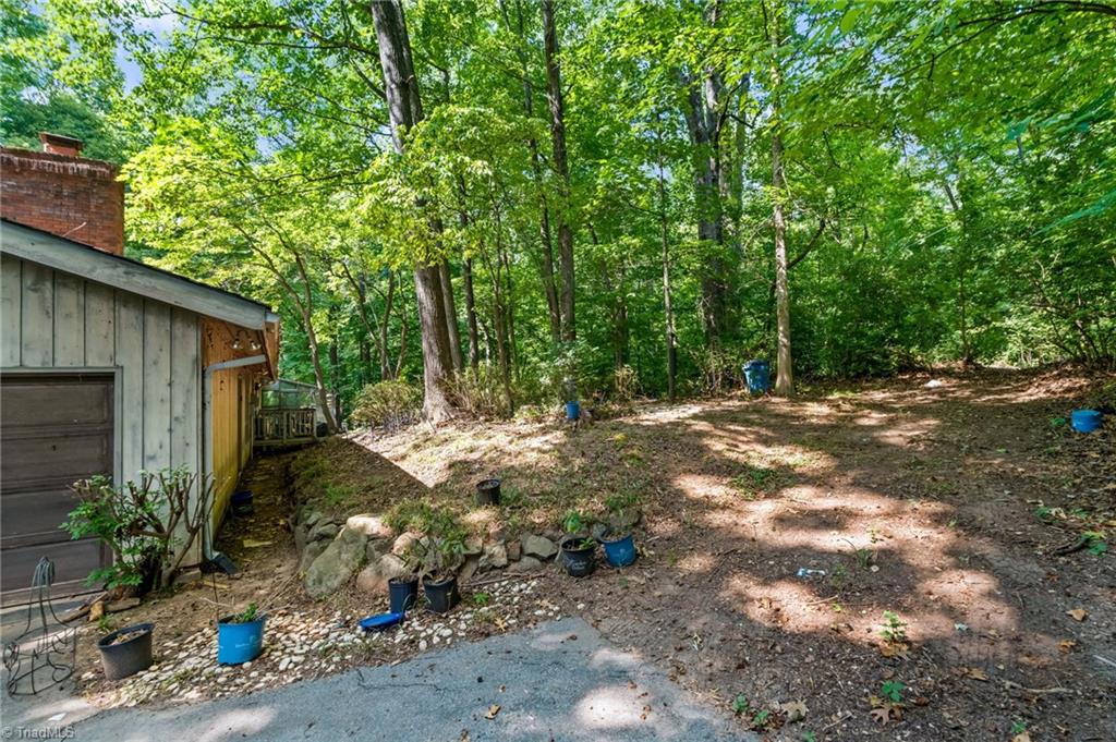 5718 Oak Tree Road Greensboro, NC 27455 - Photo 30 of 40