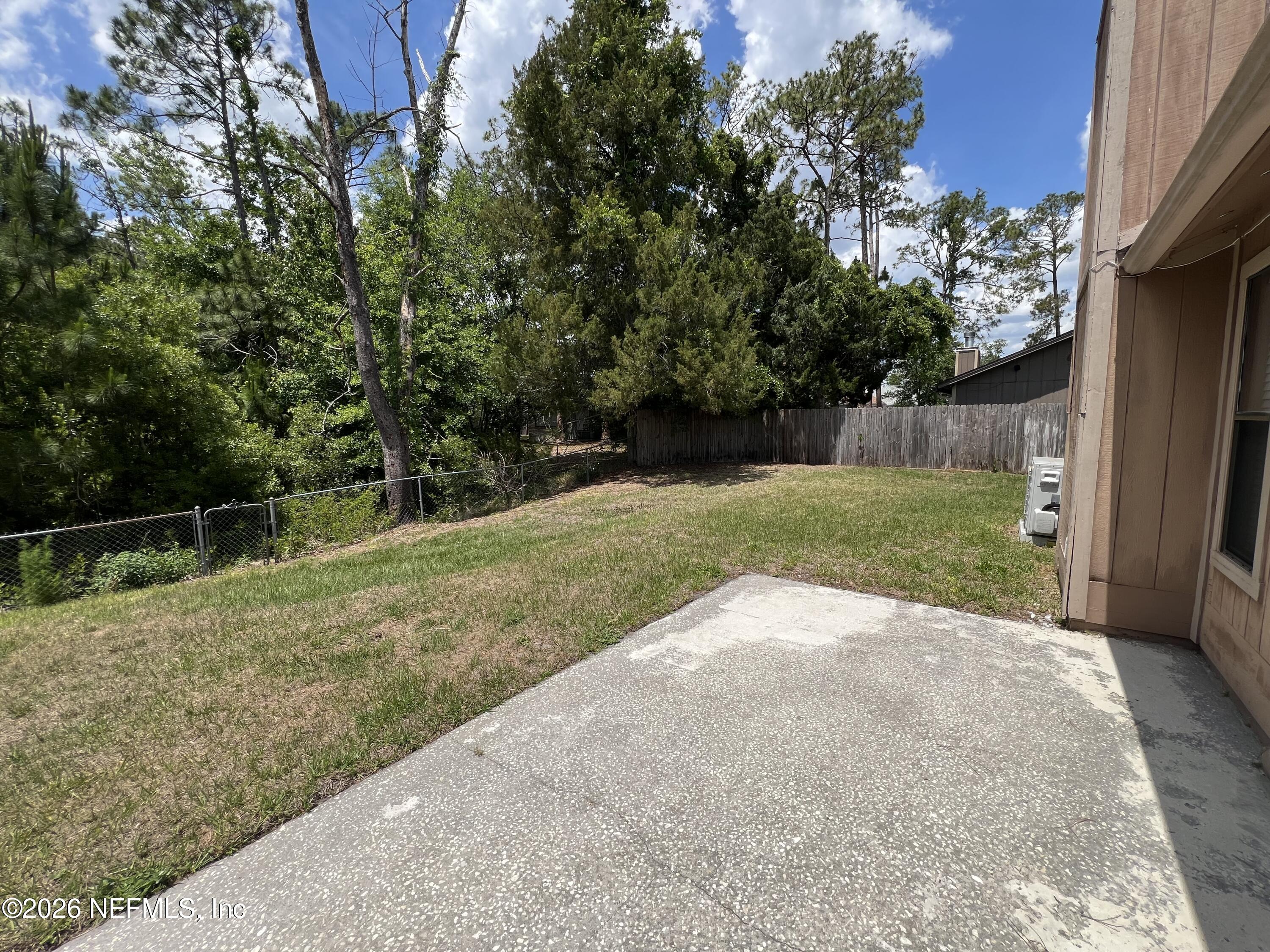 7820 Collins Ridge Boulevard East Jacksonville, FL 32244 - Photo 27 of 27 a view of backyard with green space
