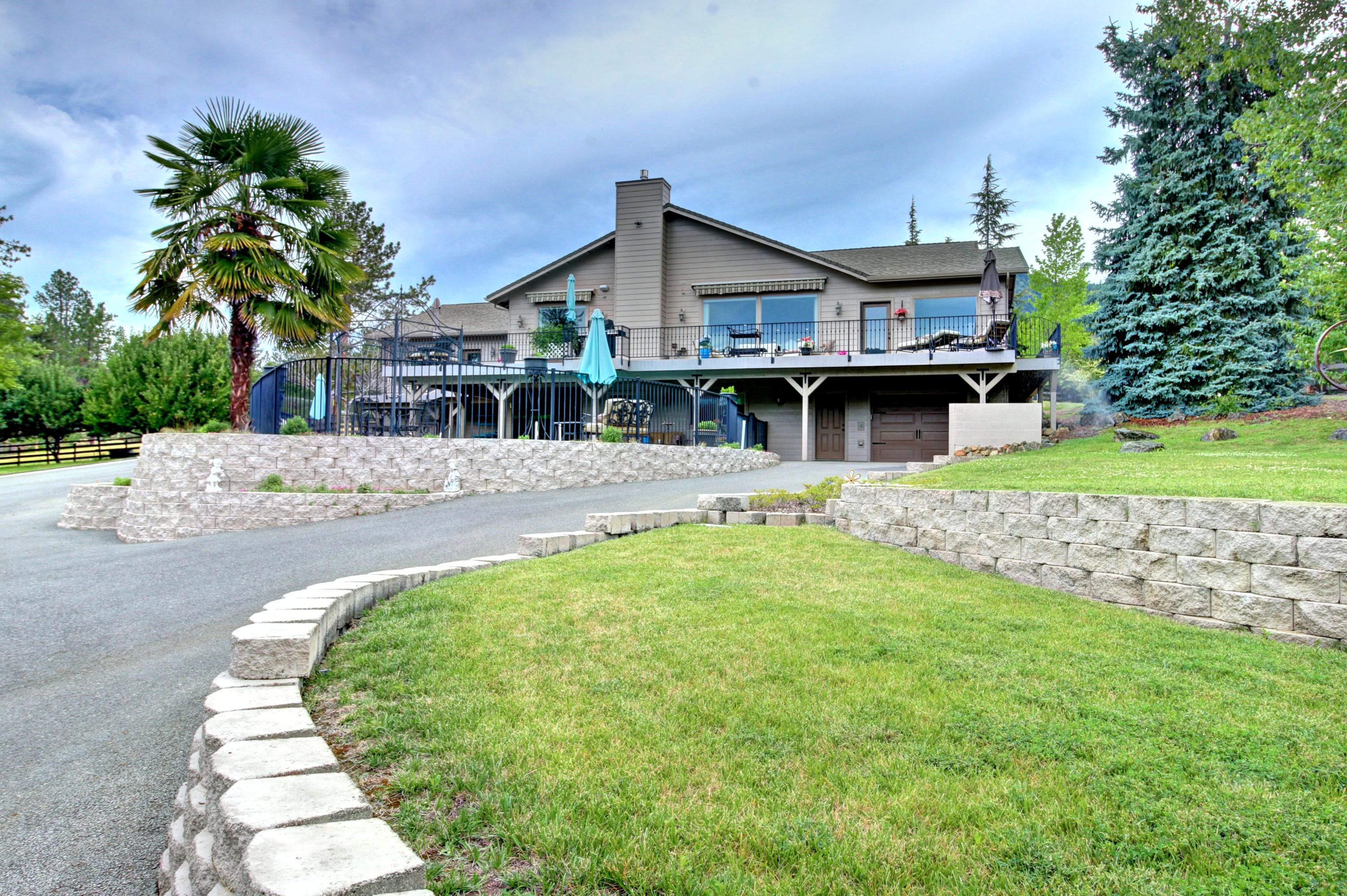 100 Springbrook Drive Grants Pass, OR 97527 - Photo 1 of 57 main photo