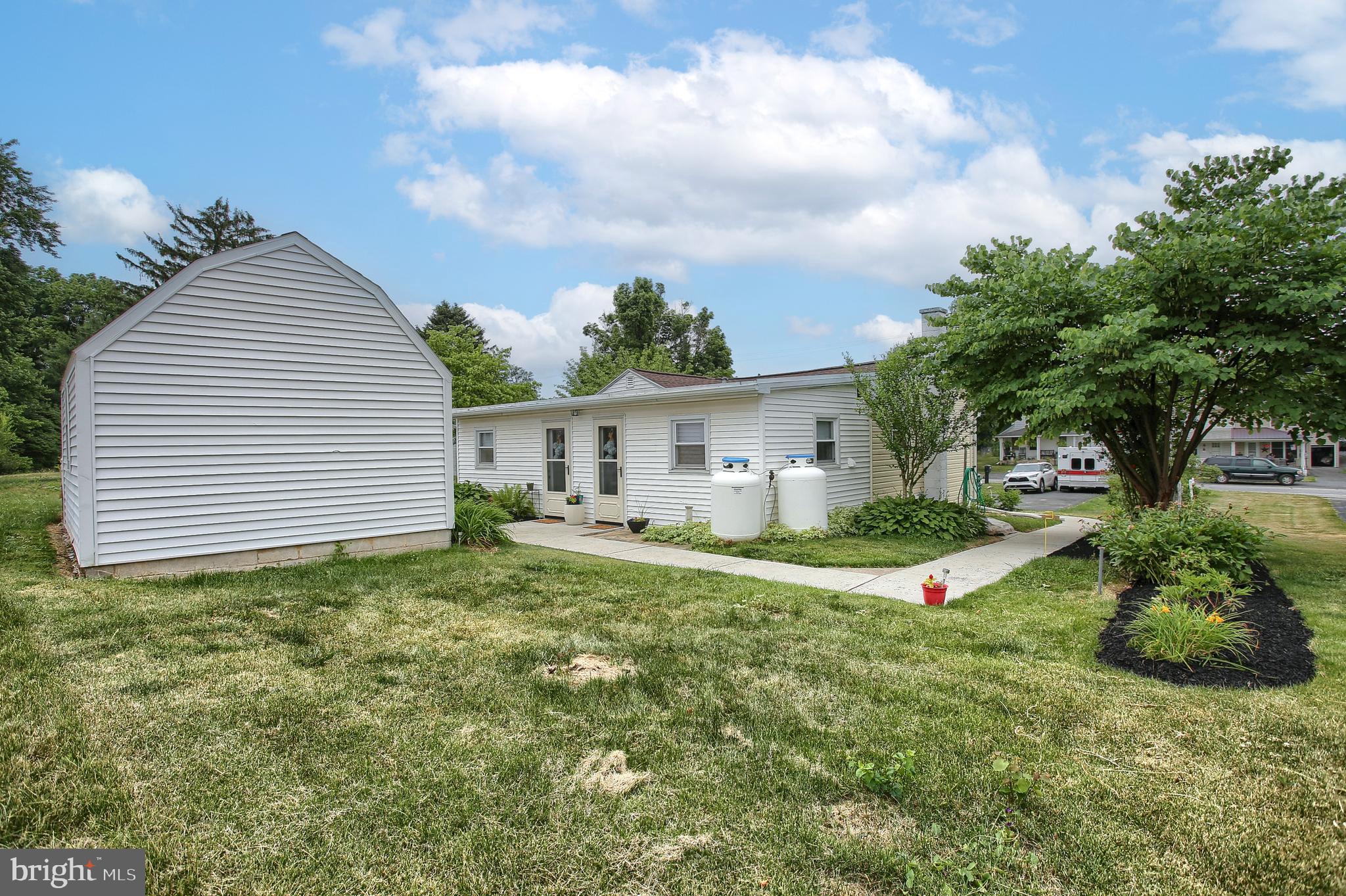 201 York Road Carlisle, PA 17013 - Photo 13 of 16 Gallery Image 13