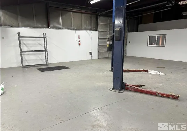 a view of a storage & utility room