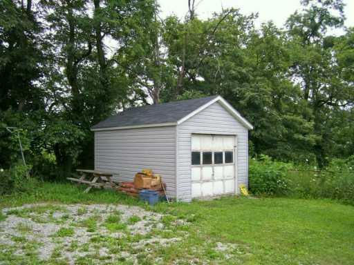 2402 Cowling Road Scottdale, PA 15683 - Photo 6 of 6 Other.