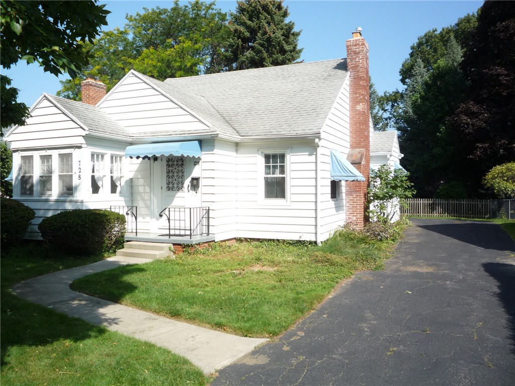 728 Eaton Road Irondequoit, NY 14617 - Photo 1 of 1