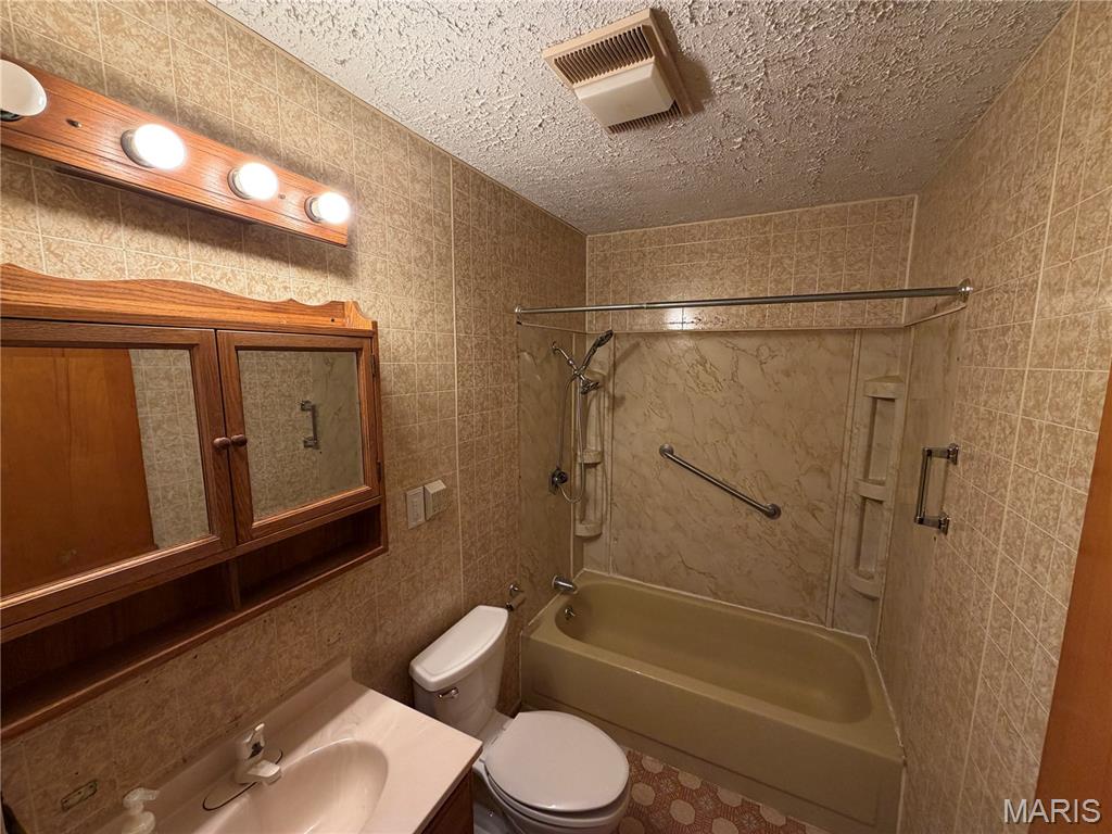 1033 Villa Ridge Way Collinsville, IL 62234 - Photo 5 of 14