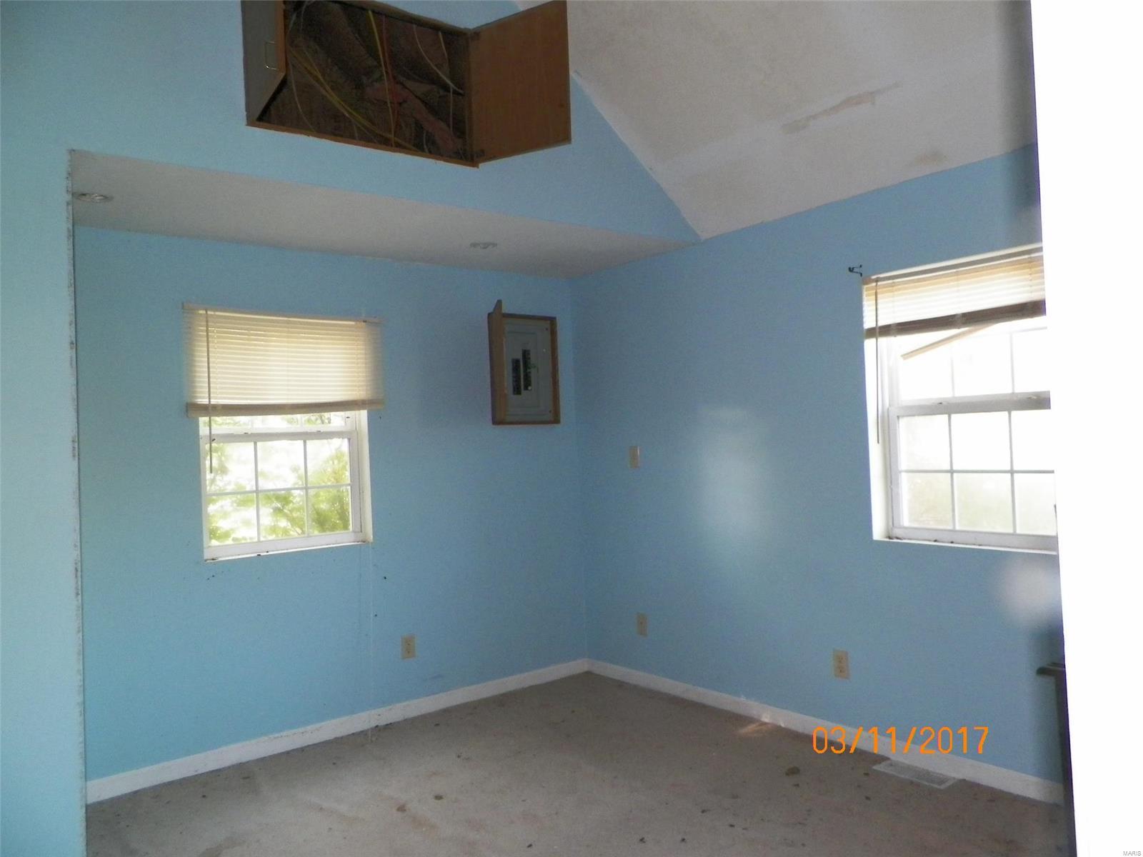 110 South Mill Road Venedy, IL 62214 - Photo 6 of 10