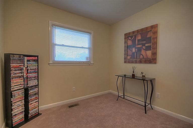 662 Eden Road Lexington, KY 40505 - Photo 15 of 19 Photo 15