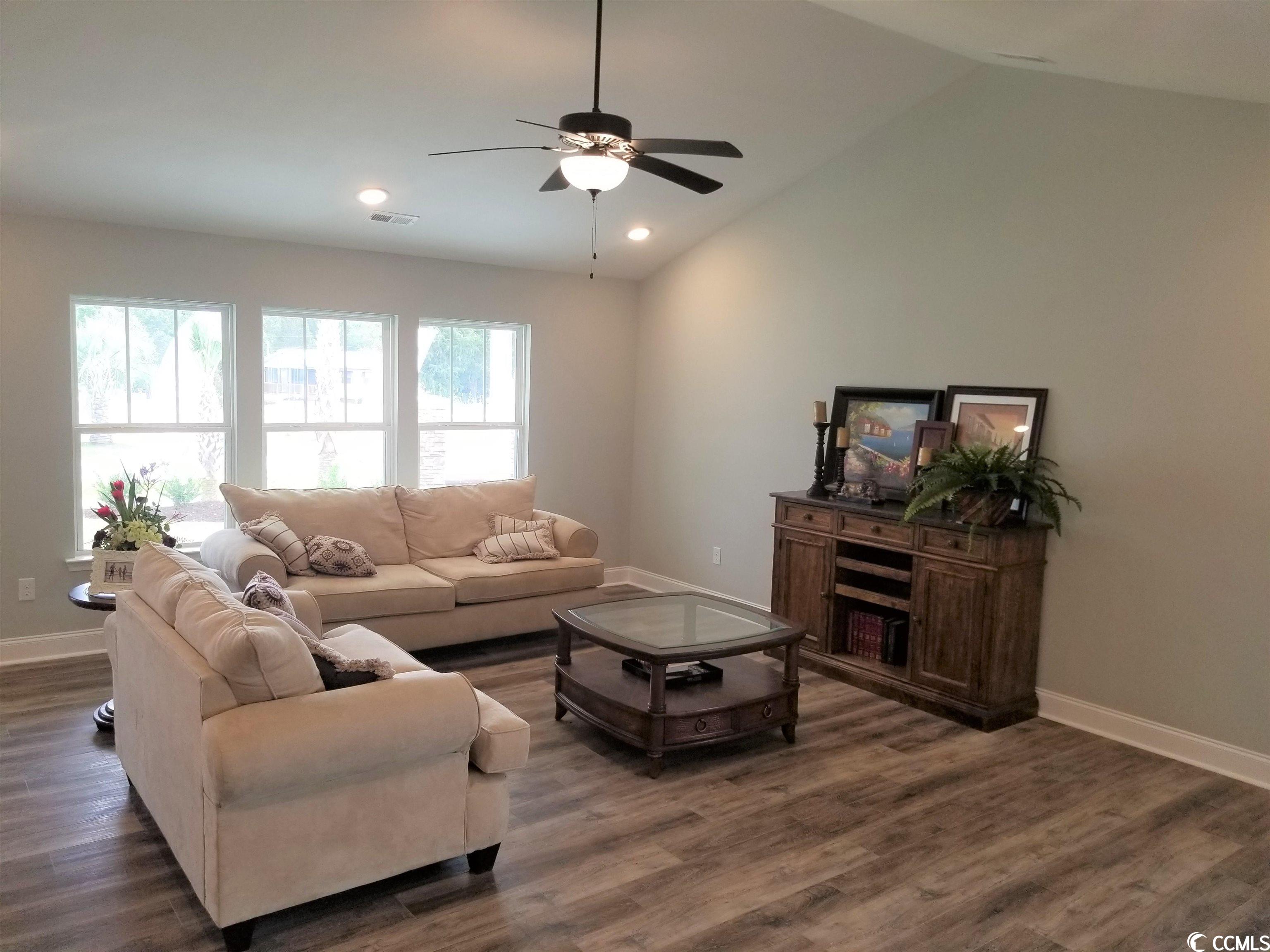 1400 Loop Circle Longs, SC 29568 - Photo 10 of 25 Gallery Image 10