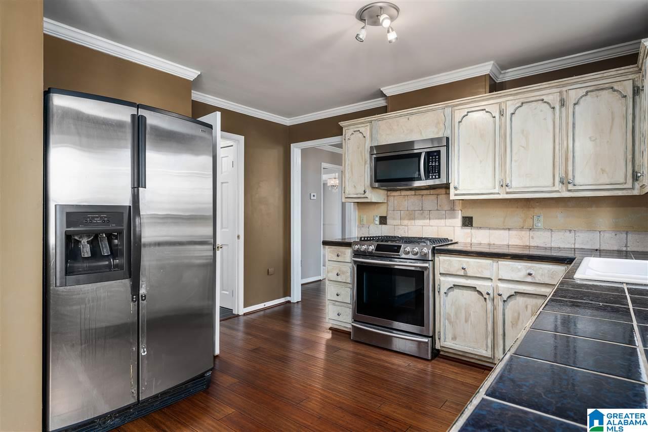 3672 Brookwood Road Birmingham, AL 35223 - Photo 13 of 49