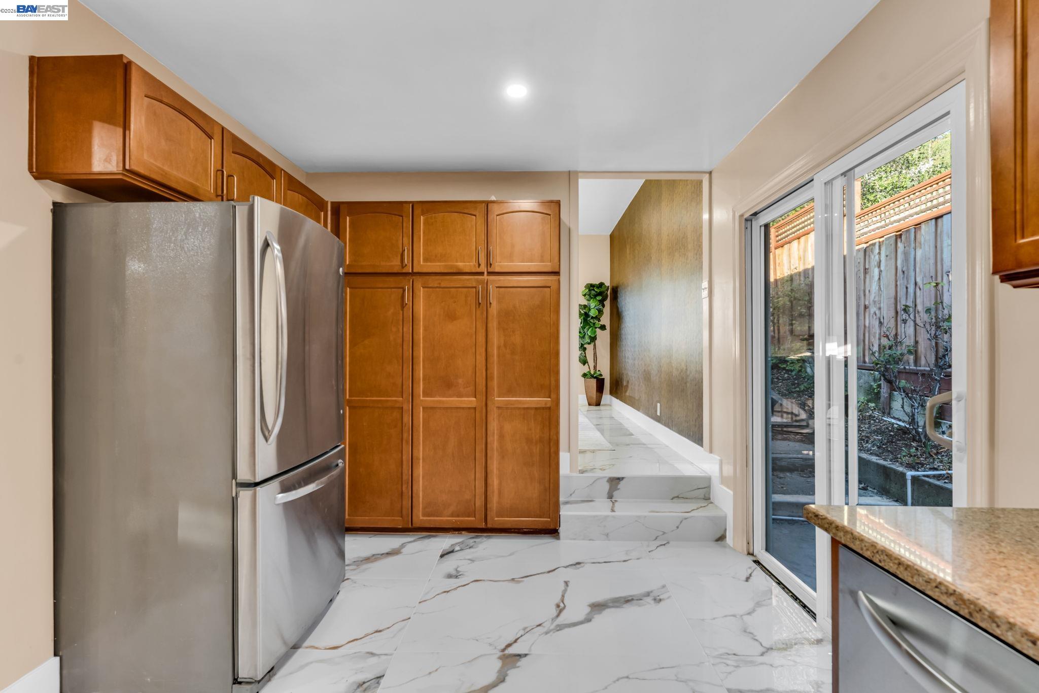 4628 Fieldbrook Road Oakland, CA 94619 - Photo 18 of 40 Gallery Image 18