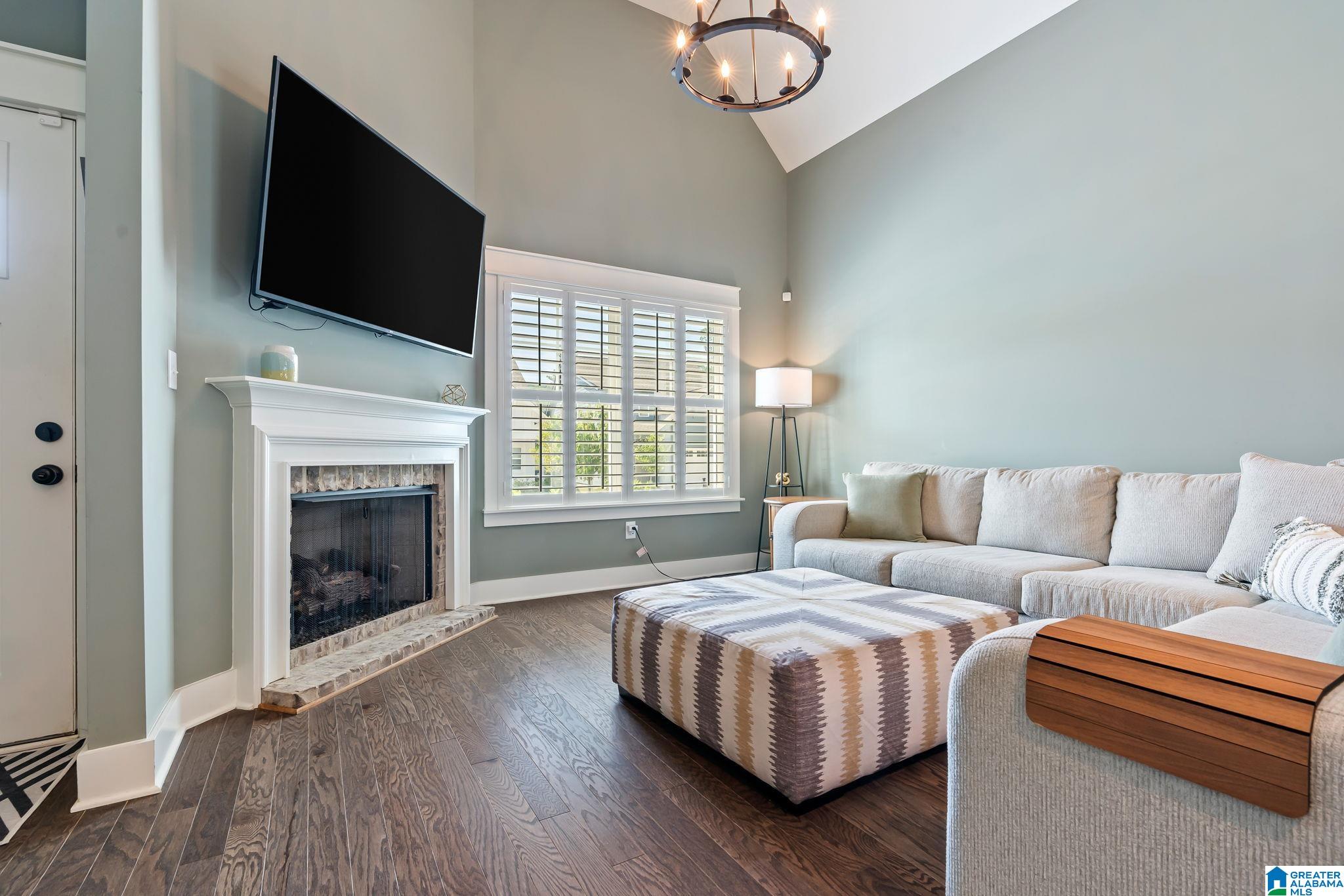 124 Grove Drive Birmingham, AL 35211 - Photo 5 of 32